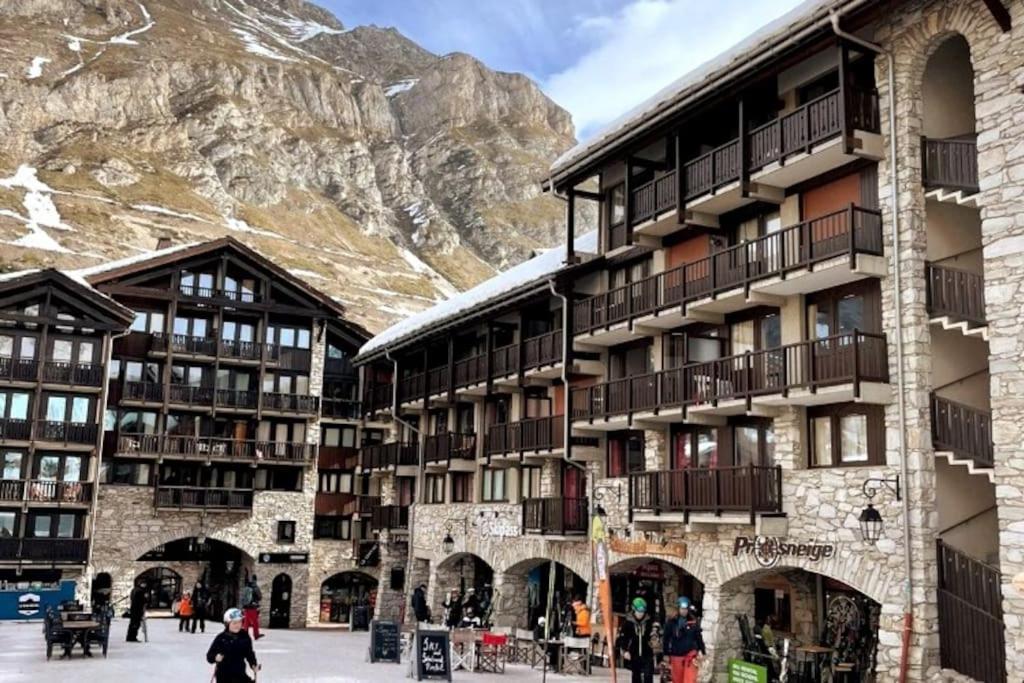 Central 3 Bedroom Chalet With Balcony Val-d'Isere Exterior photo