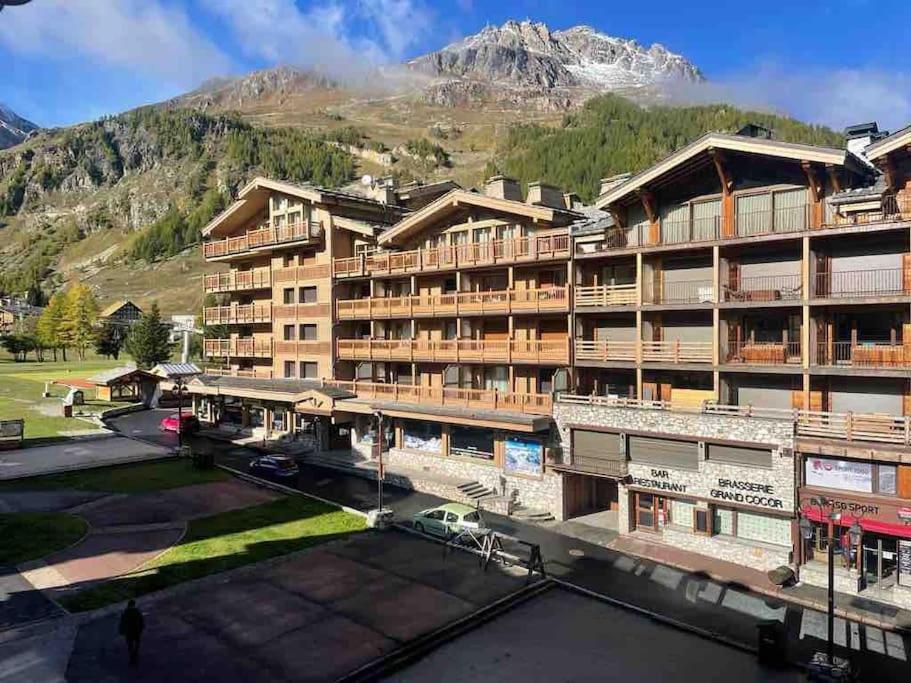 Central 3 Bedroom Chalet With Balcony Val-d'Isere Exterior photo